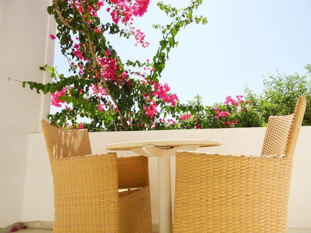 Artemis Hotel Antiparos Città Esterno foto